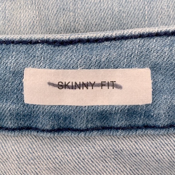 Judy Blue Colby Release Hem Skinny Jean - Picture 14 of 16